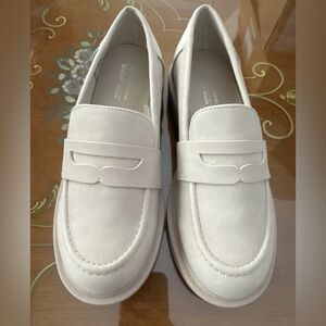 Call It Spring Women’s Loafers Vegan Leather New Size 6